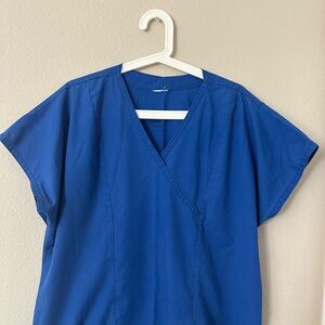 Royal Blue Women’s Medical Scrub Top Shirt Nurse V Neck No Tag Size XL Preowned